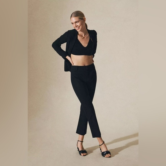 Maeve by Anthropologie The Essential Slim Kick Flare Trouser Pants in Black Sz 2 - Picture 1 of 13